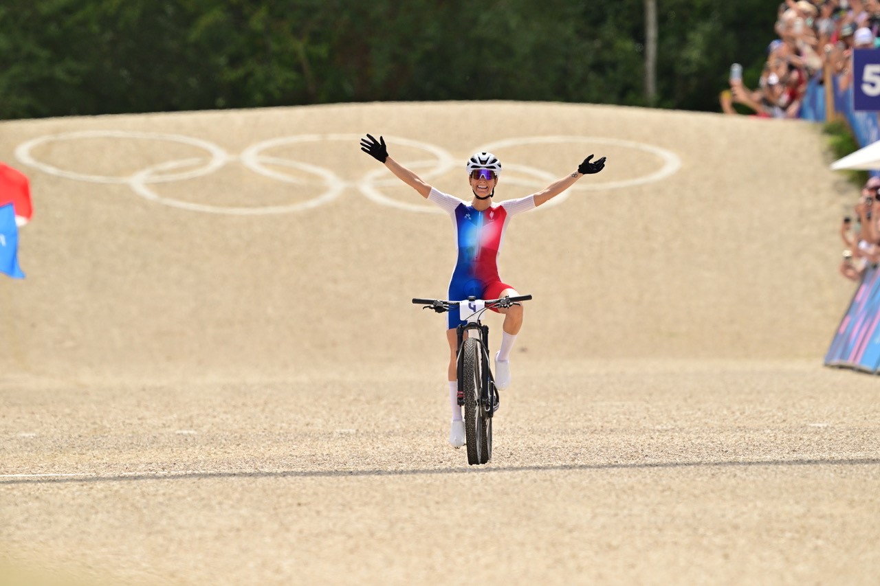 Médaille d'Or Pauline Ferrand-Prévot en VTT - Cross country femme