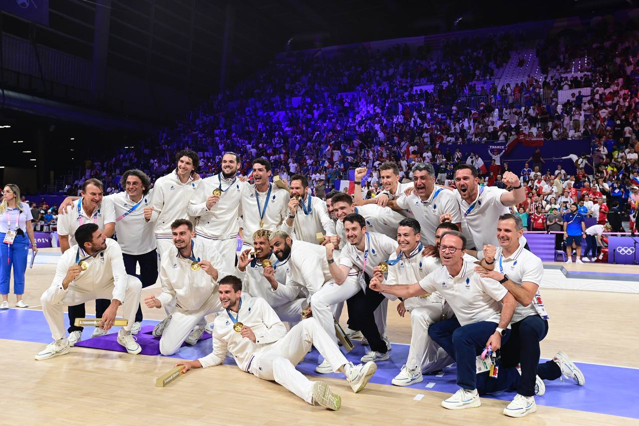 Médaille d'or de l'équipe de France masculine de volleyball