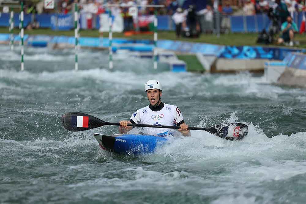 Vice-champion olympique de kayak slalom (K1) à seulement 19 ans, Titouan Castryck apporte une 27e médaille à la délégation tricolore.