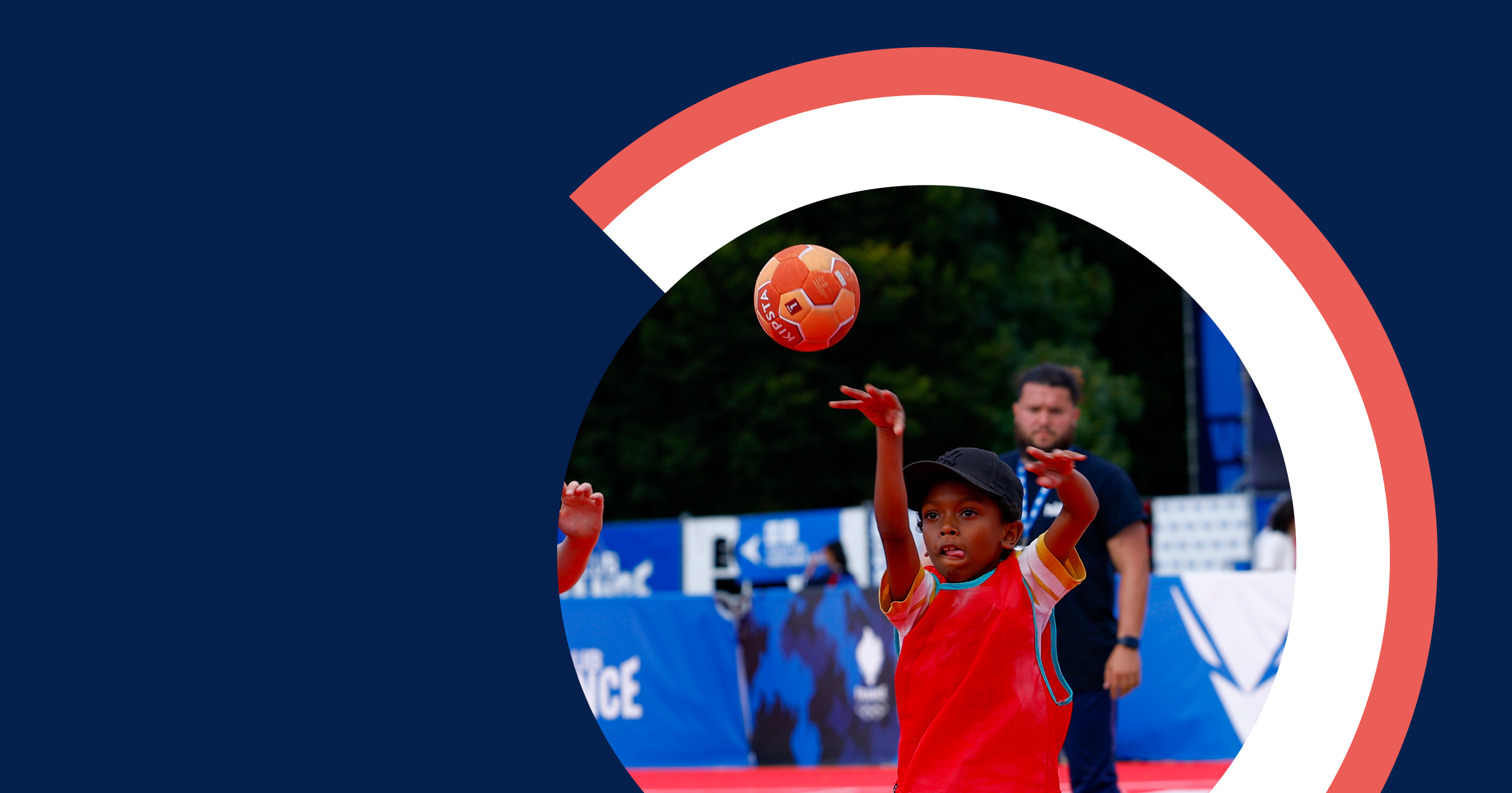 Image annonçant la SOP avec un enfant lançant un ballon de basket